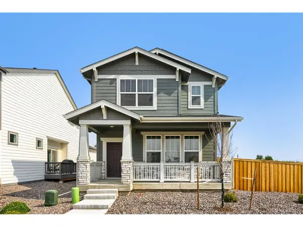 665 Cottonwood Ave, Bennett, CO 80102