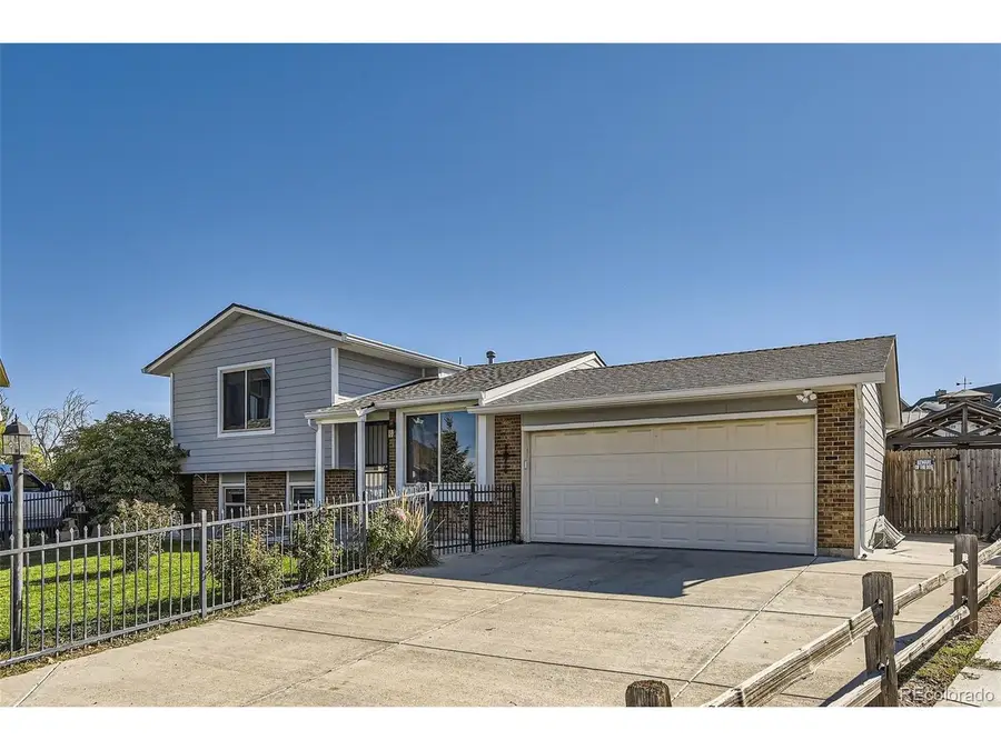 18938 E Utah Cir, Aurora, CO 80017 - #2