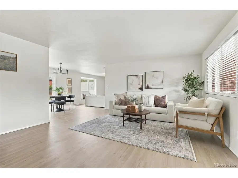 3109 Douglas Ave, Loveland, CO 80538 - #2