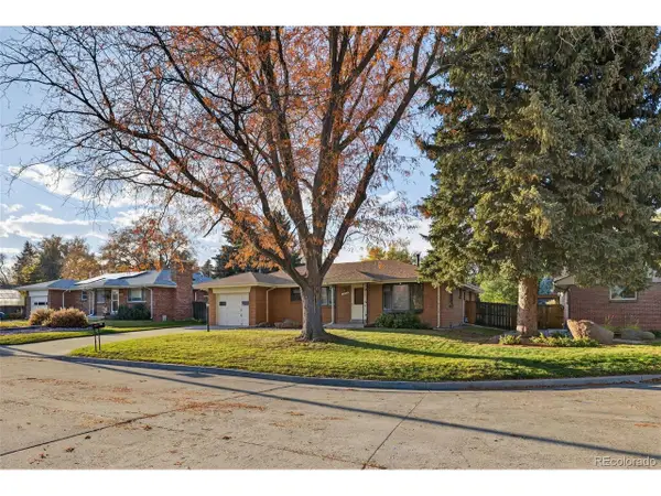 2555 Lewis Ct, Lakewood, CO 80215