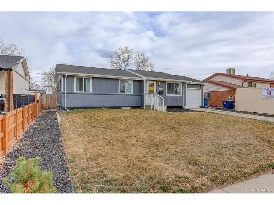 3222 Blackhawk Cir, Aurora, CO 80011 - #3