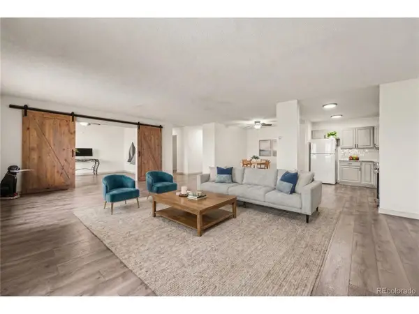 300 S Clinton St #8C, Denver, CO 80247