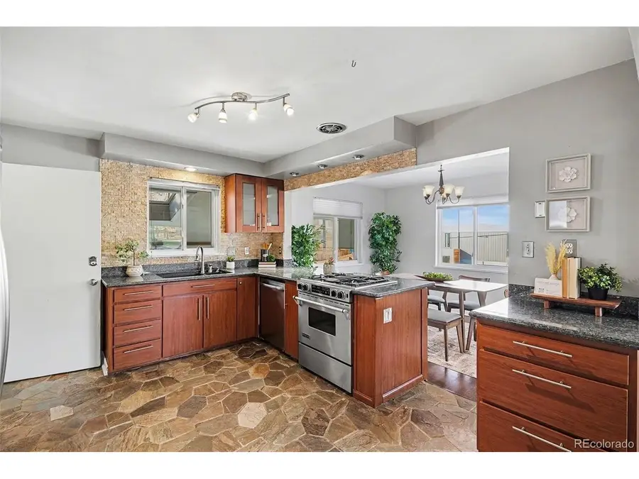 1501 S York St, Denver, CO 80210 - Image #3