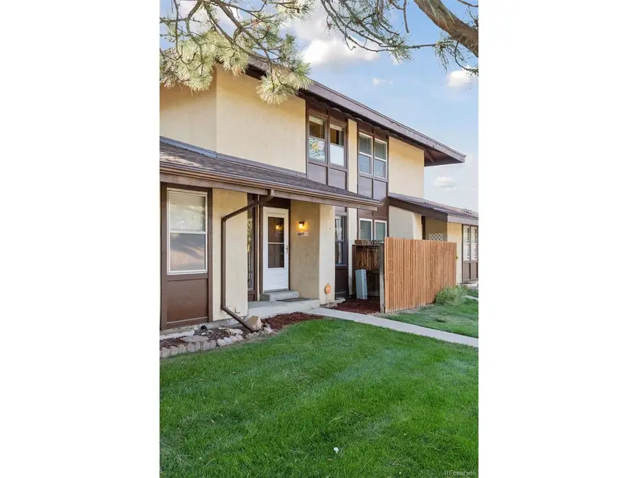 3817 S Fraser St, Aurora, CO 80014 - Image #3
