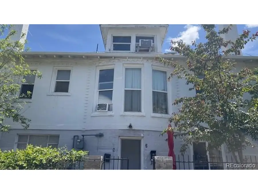 1372 Cook St #1, Denver, CO 80206 - #3