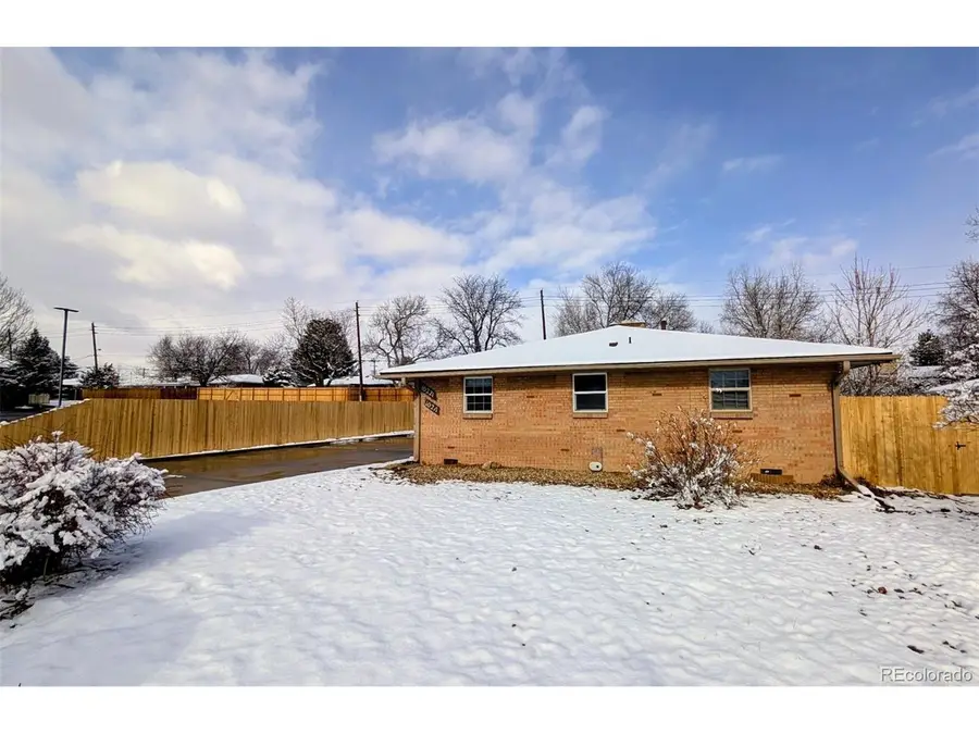 10211 W 59th Pl, Arvada, CO 80004 - Image #2