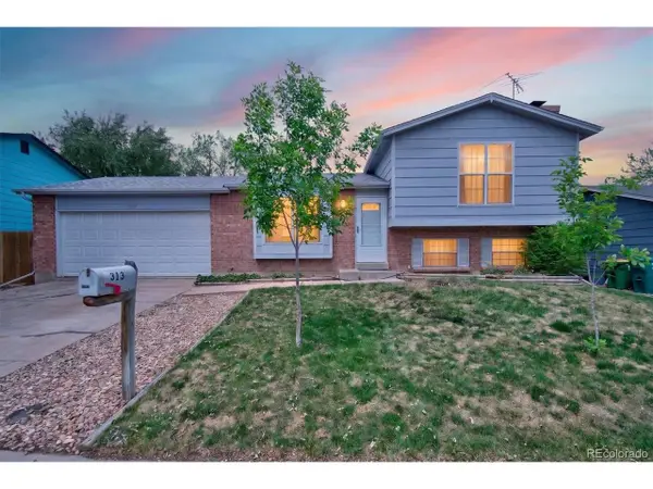 1313 S Zeno St, Aurora, CO 80017