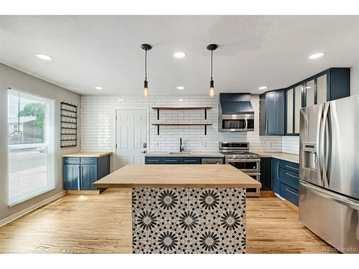 20765 E Buchanan Dr, Aurora, CO 80011 - #1