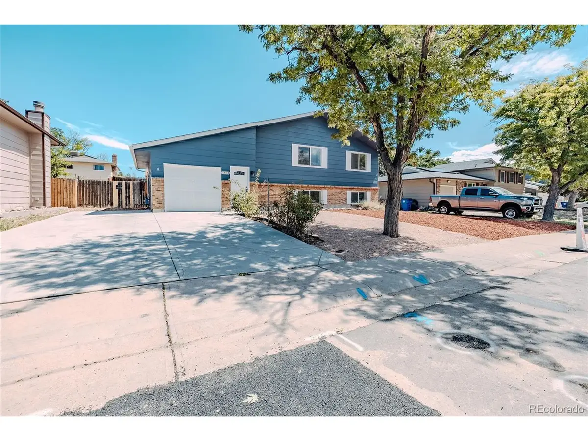 1854 S Naples St, Aurora, CO 80017 - #1
