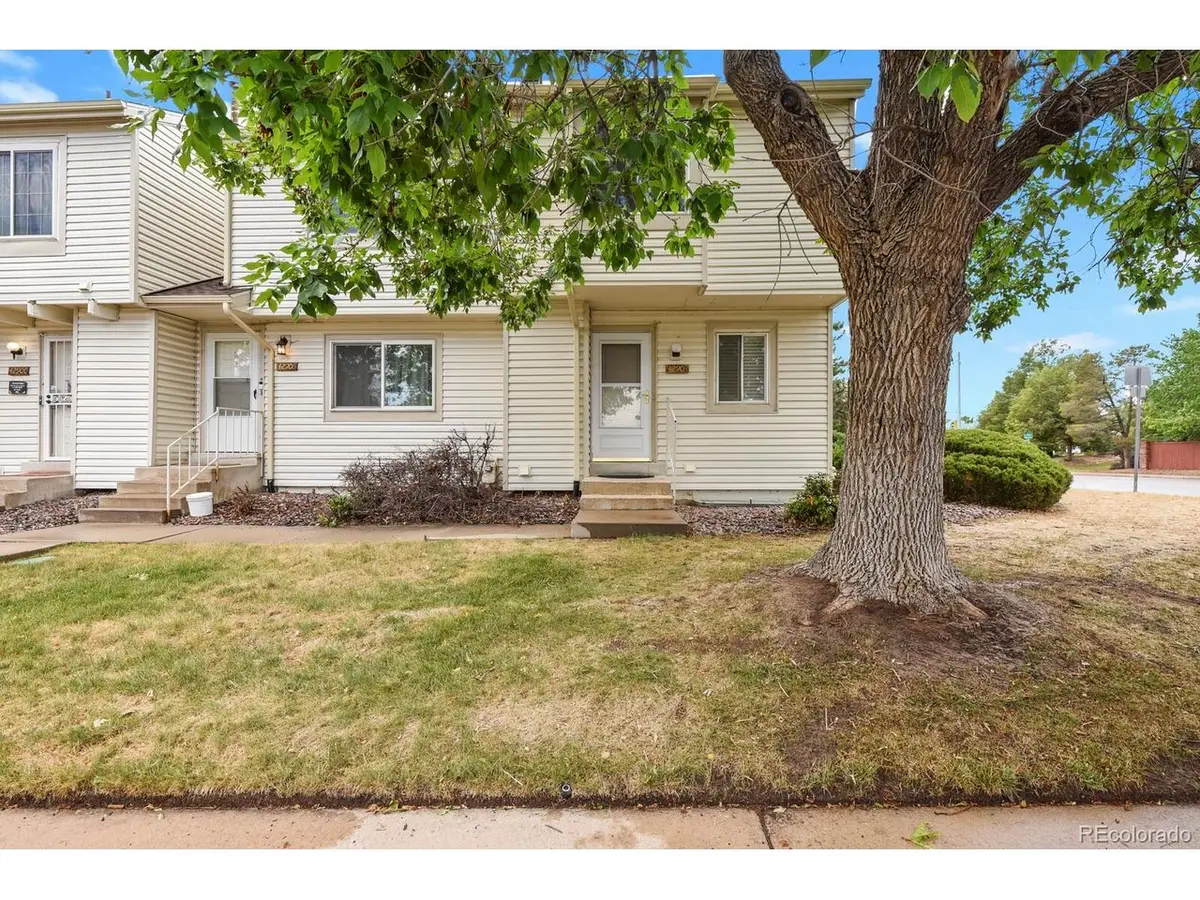 4290 S Mobile Cir #A, Aurora, CO 80013 - #1