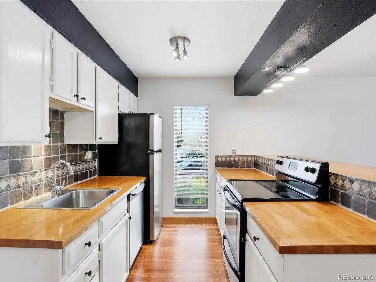 695 Manhattan Dr #109, Boulder, CO 80303 - #1