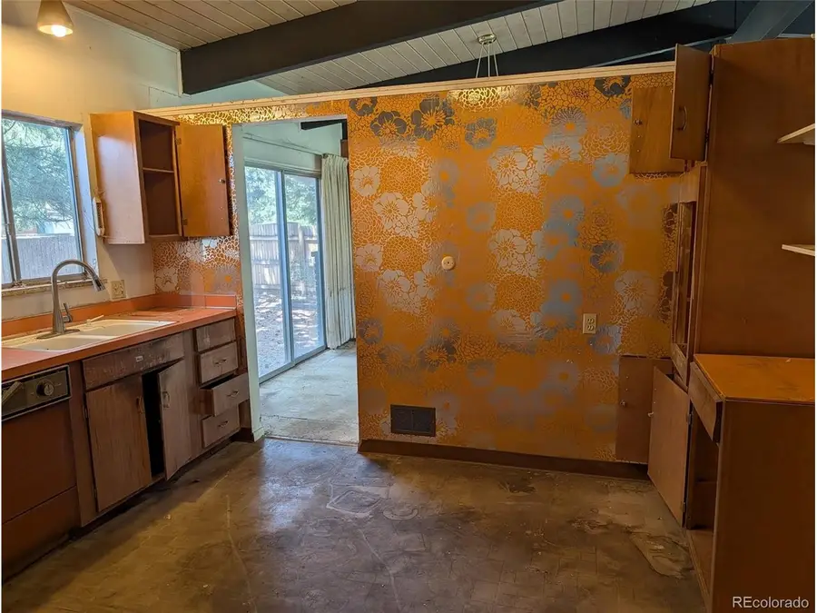 950 S Foothill Dr, Northeast Jefferson, CO 80228 - #3