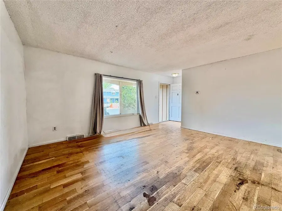 1996 S Olathe St, Aurora, CO 80013 - #3
