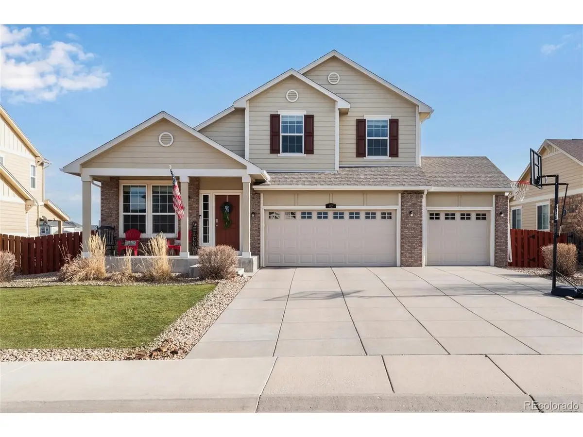 42 N Newcastle Ct, Aurora, CO 80018 - #1