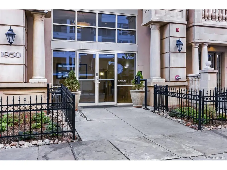 1950 N Logan St #807, Denver, CO 80203 - #2