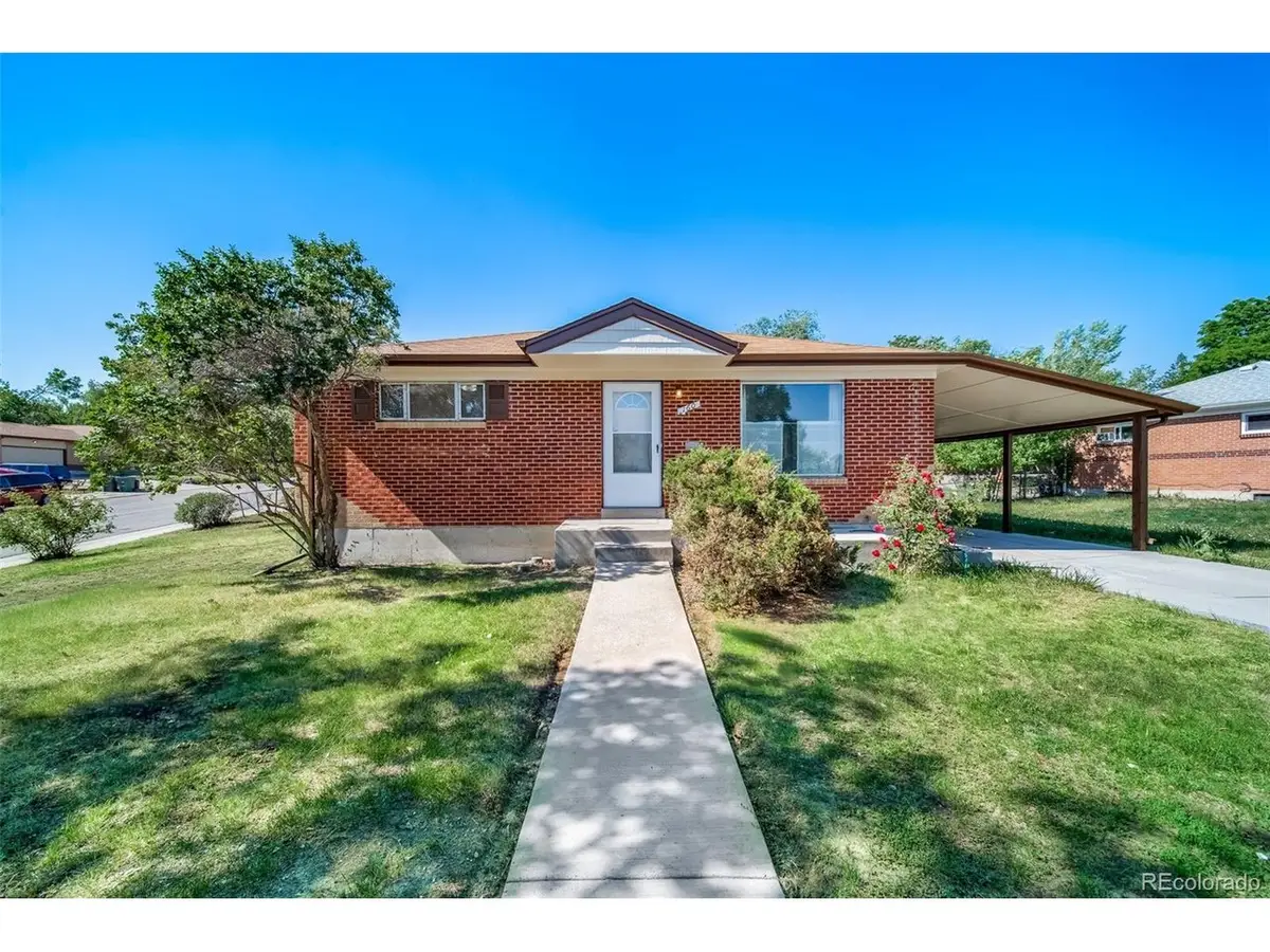 160 E 105th Ave, Northglenn, CO 80233 - #1