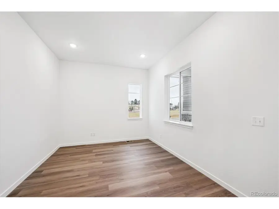 3813 Emerald Shore Cir, Loveland, CO 80538 - Image #3