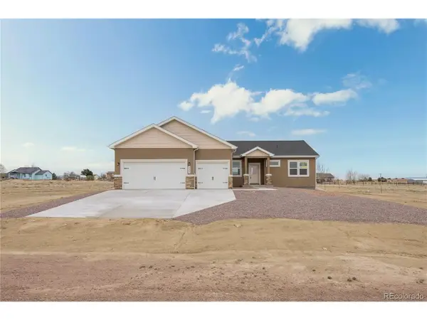 353 S Ashford Dr, Pueblo, CO 81007