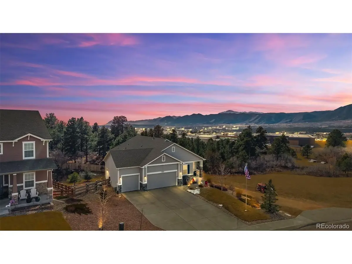 19663 Lindenmere Dr, Monument, CO 80132 - #1