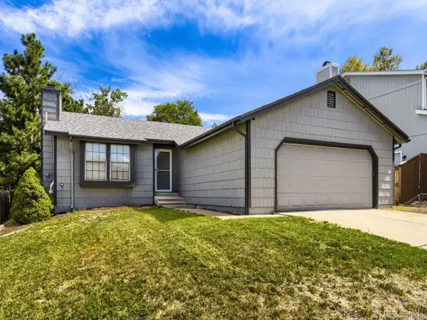 9038 Woodland Dr, Highlands Ranch, CO 80126