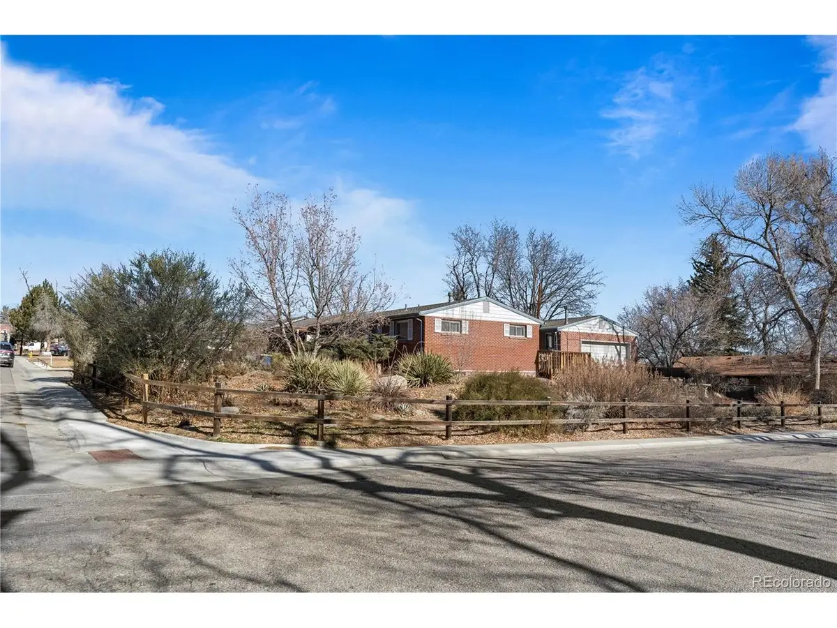7028 Otis Ct, Arvada, CO 80003 - Image #1