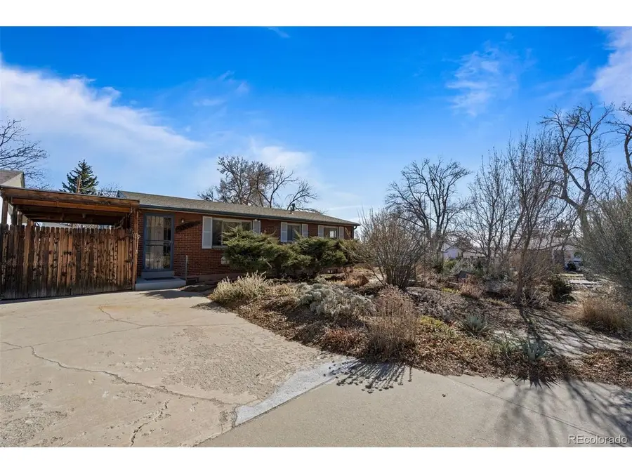 7028 Otis Ct, Arvada, CO 80003 - Image #2