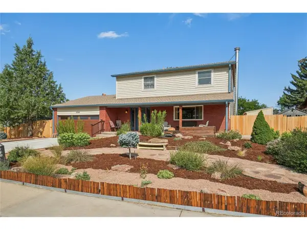2244 Vivian St, Longmont, CO 80501