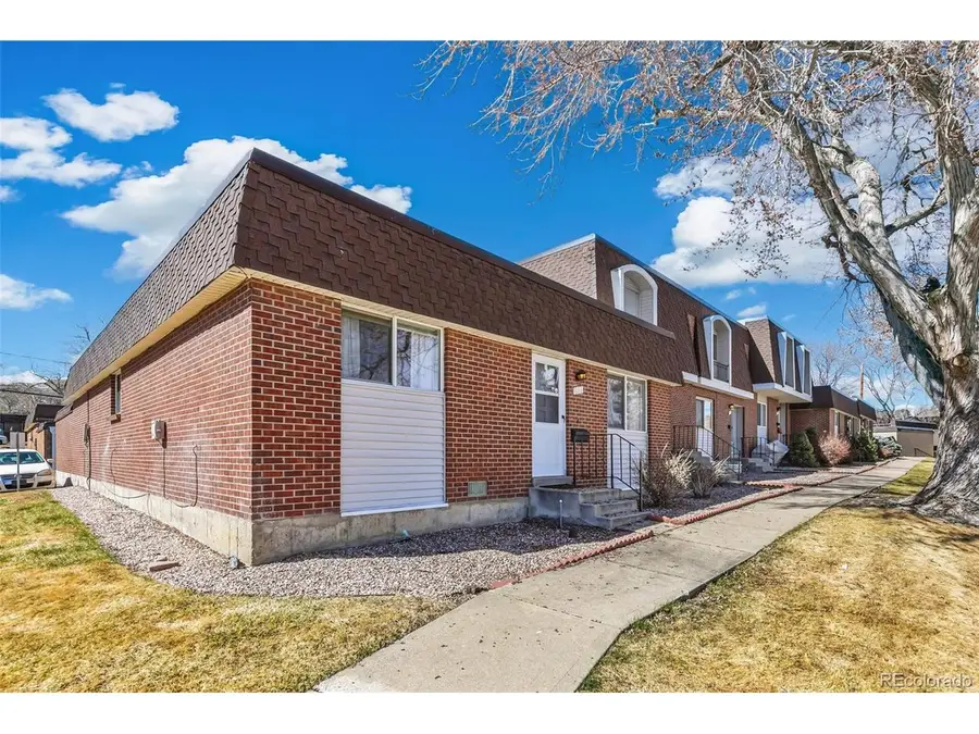 692 S Youngfield Ct, Lakewood, CO 80228 - #2