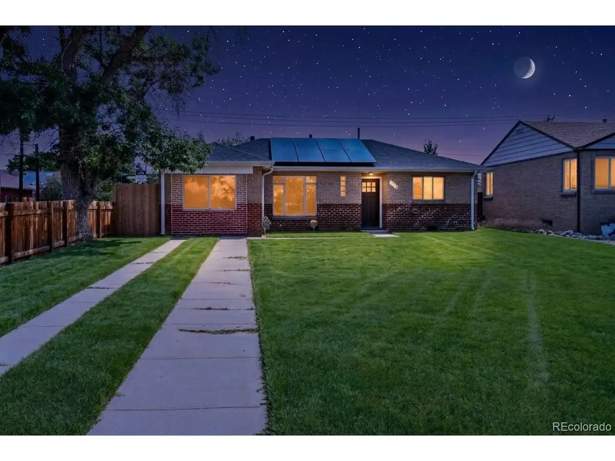 2270 Poplar St, Denver, CO 80207 - #1