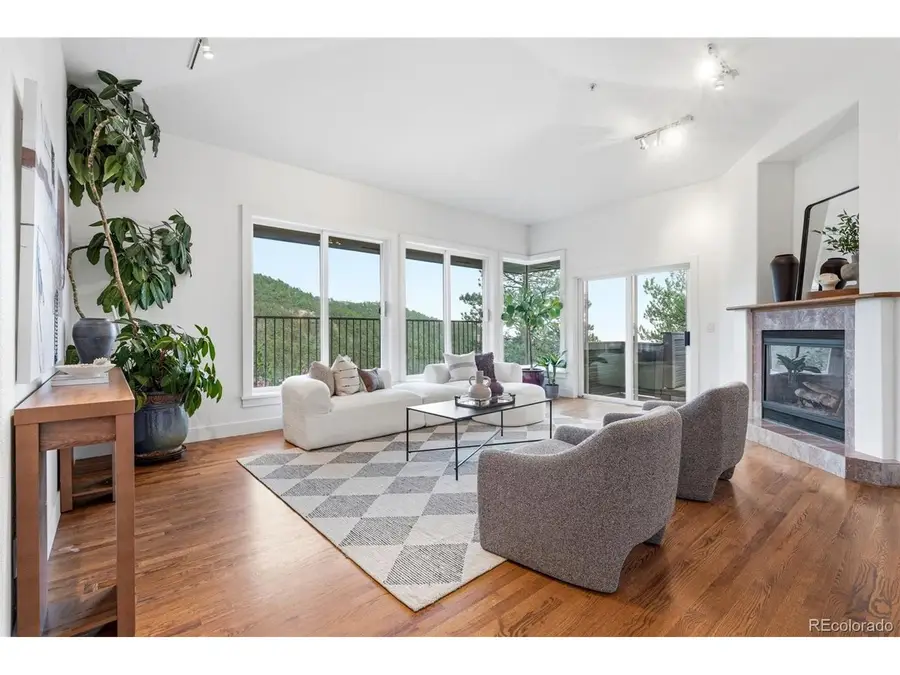 208 Seven Hills Dr, Boulder, CO 80302 - #3