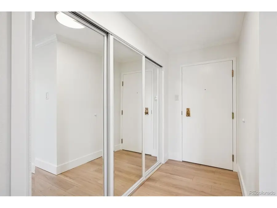 460 S Marion S Pkwy #C-604, Denver, CO 80209 - Image #2