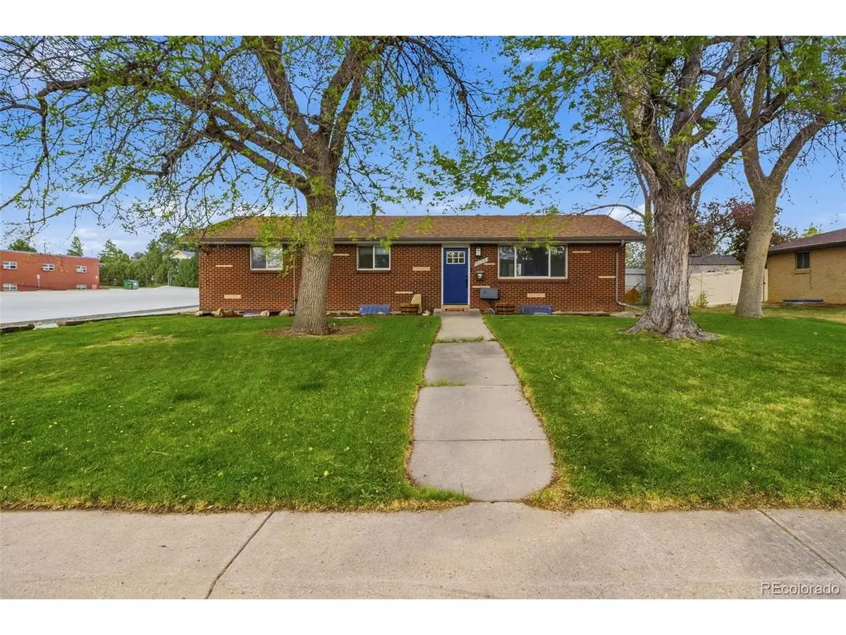 6130 S Pennsylvania St, Centennial, CO 80121 - #1