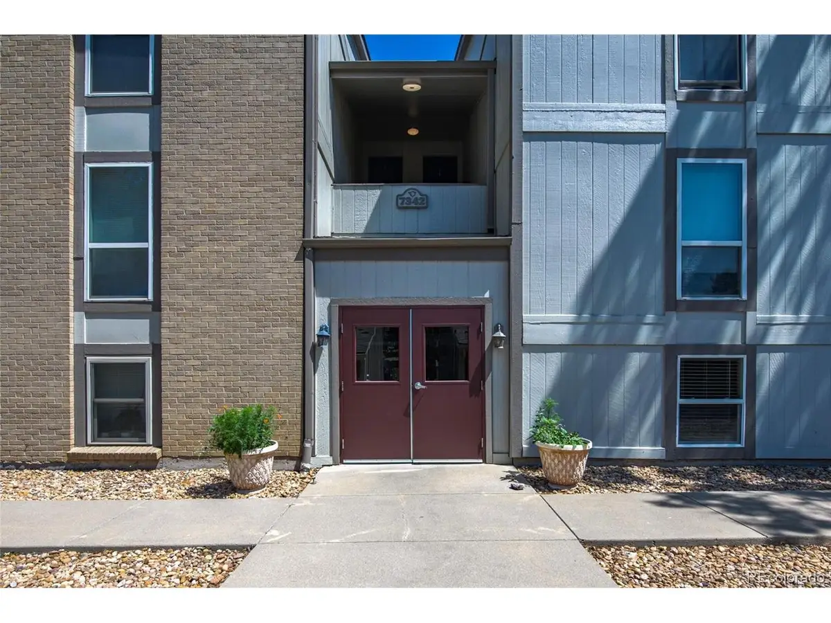 7342 S Xenia Cir #B, Centennial, CO 80112 - #1