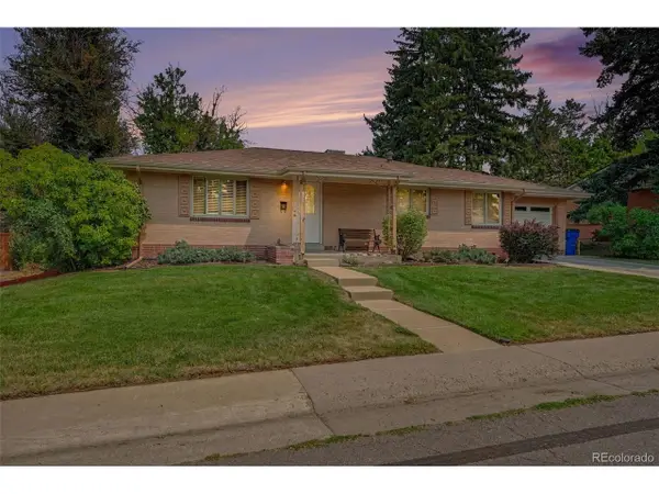 6644 S Penrose Ct, Centennial, CO 80121