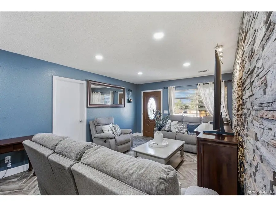 15780 E 48th Pl, Denver, CO 80239 - #3