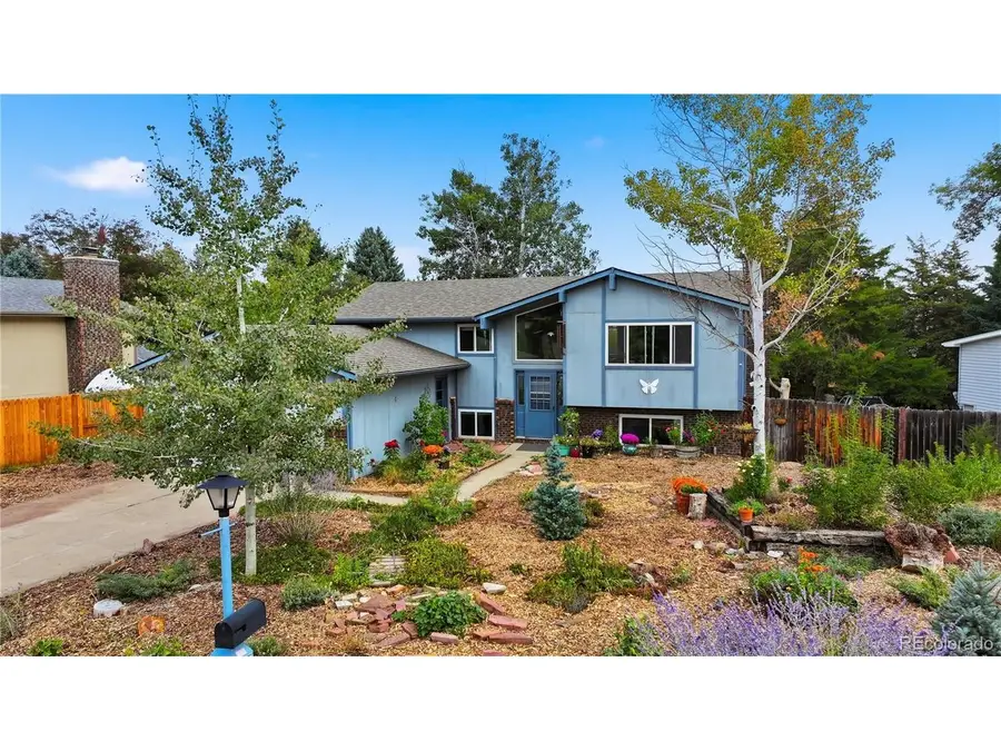 2516 Lanyon Dr, Longmont, CO 80503 - #2