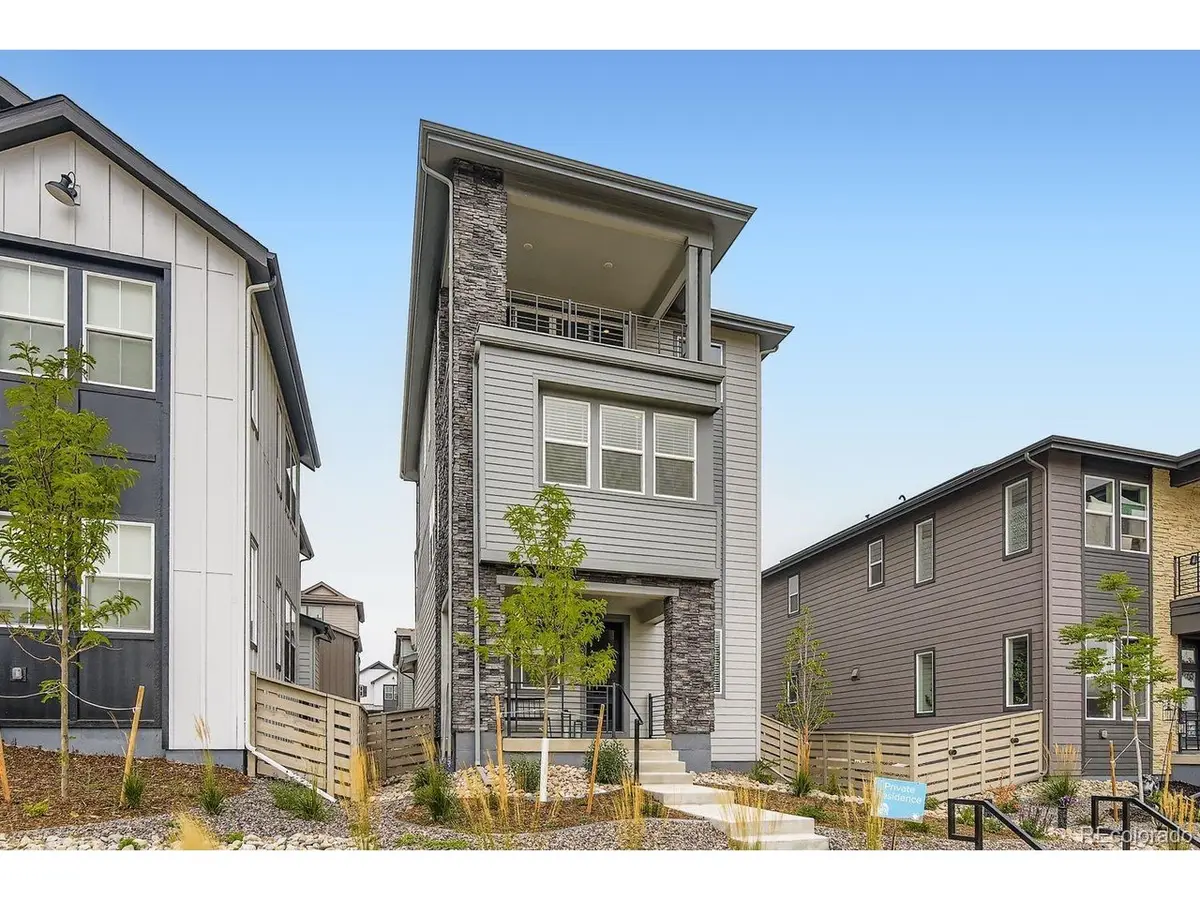 8641 Middle Fork St, Littleton, CO 80125 - #1