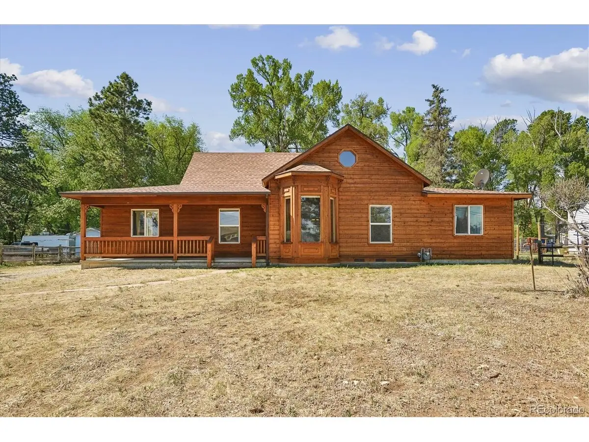 233 Brookdale Ave, Buena Vista, CO 81211 - #1