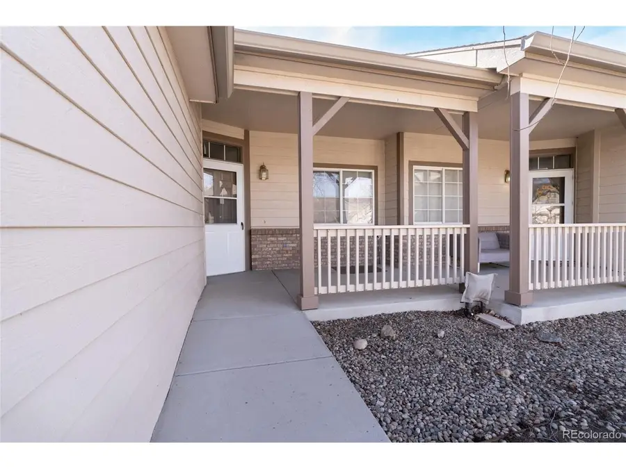 384 Audrey Dr, Loveland, CO 80537 - Image #2