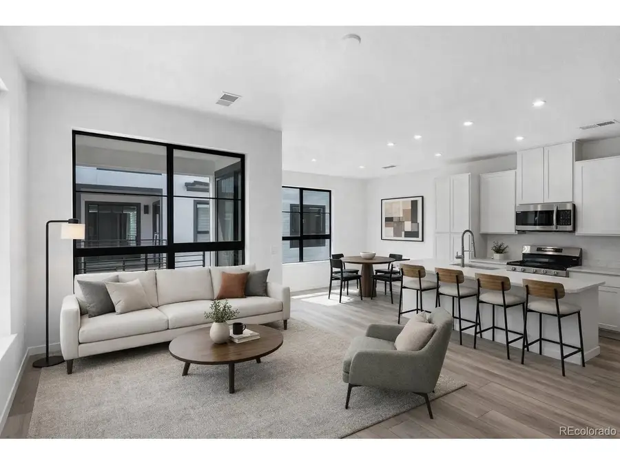 2060 S Holly St #3, Denver, CO 80222 - #2