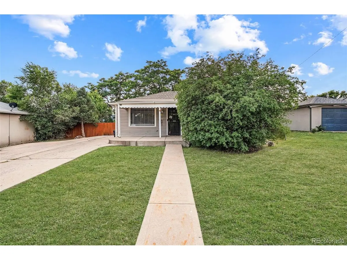 965 S Eliot St, Denver, CO 80219 - #1