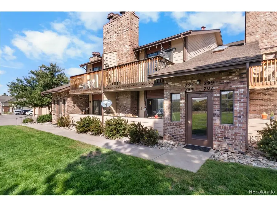 795 Canyon Dr, Castle Rock, CO 80104 - #2