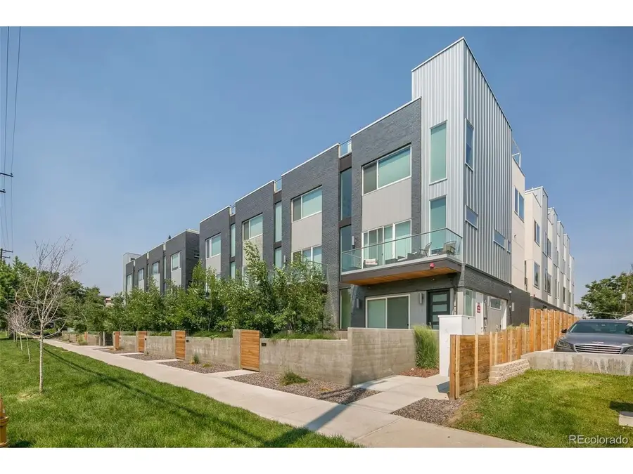 1616 Irving St #4, Denver, CO 80204 - #2