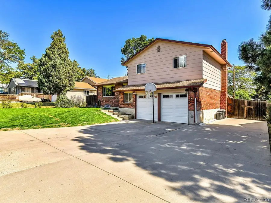 8120 Irving St, Westminster, CO 80031 - #3