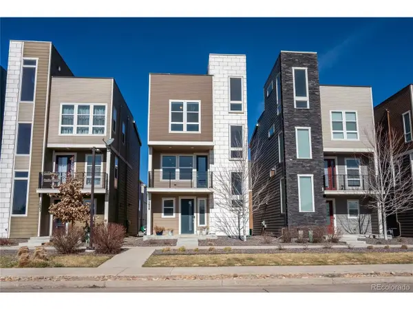 15858 E Broncos Place, Englewood, CO 80112