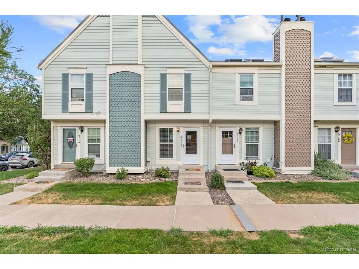 6712 S Independence St, Littleton, CO 80128 - #1