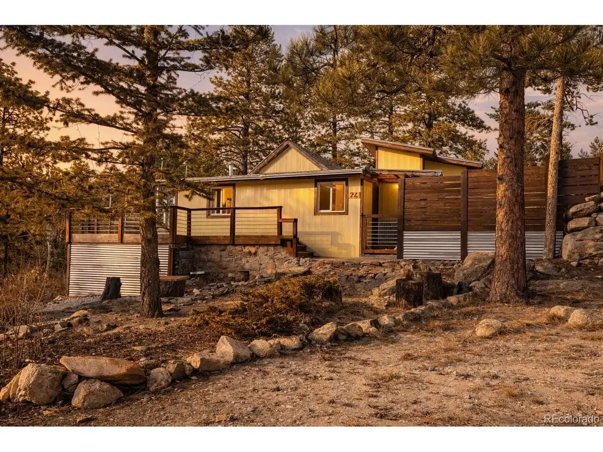 24 Signal Rock Rd, Golden, CO 80403 - #1