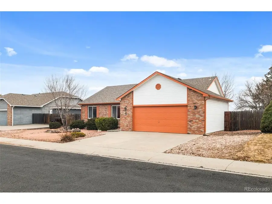 707 Rodgers Cir, Platteville, CO 80651 - #3