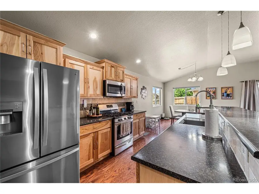 3017 Prairie Hawk Ln, Pueblo, CO 81005 - #3