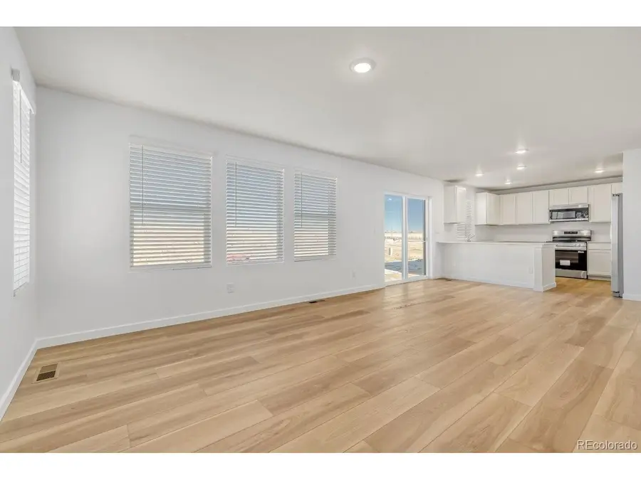 9144 Old Divide Dr, Colorado Springs, CO 80908 - #2